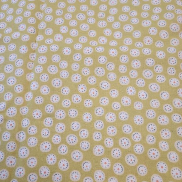 Cotton Fabric Green Dot Circle Print Quilting Sewing Retro Style 14" x 82" - Picture 5 of 7
